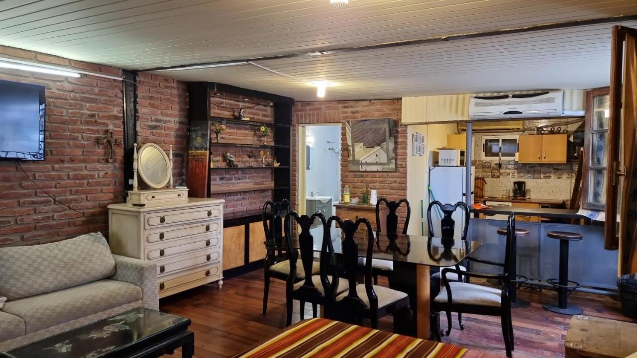 몬테비데오 Loft Casa Dos Pisos Con Garage Pocitos Playa 4 Personas 빌라 외부 사진