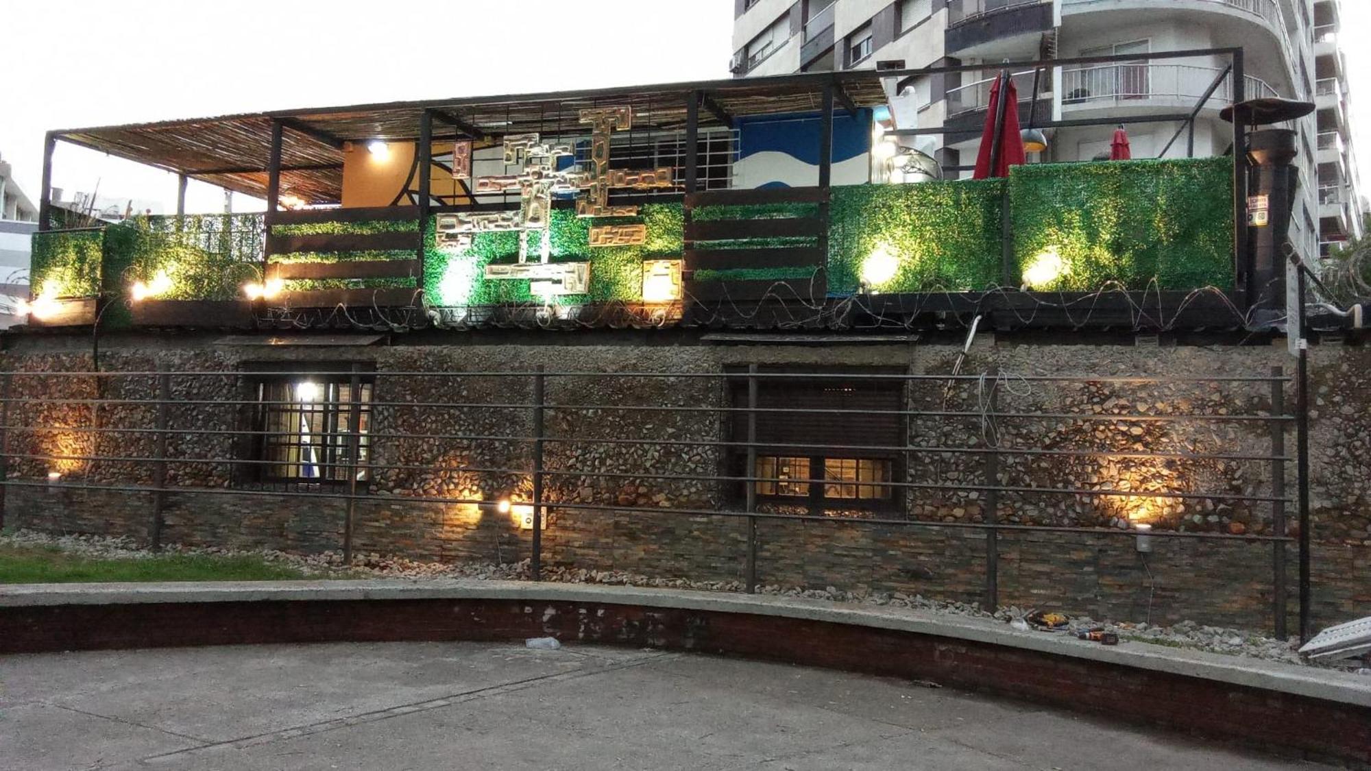 몬테비데오 Loft Casa Dos Pisos Con Garage Pocitos Playa 4 Personas 빌라 외부 사진